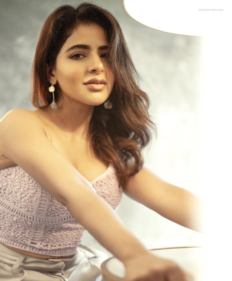 Ishwarya menon love for pastels clicks