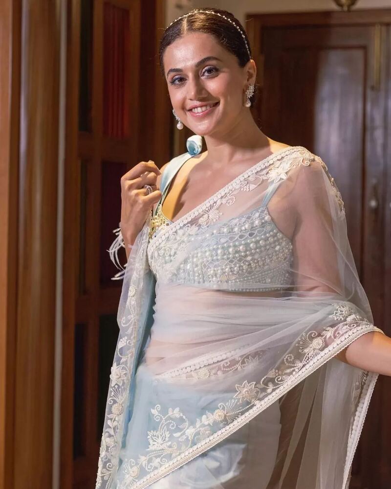 Taapsee pannu new clicks