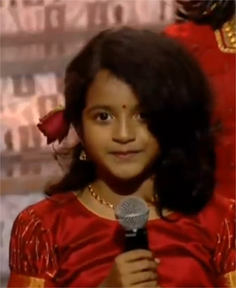 Sivakarthikeyan daughter singing