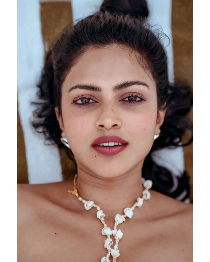 Amala paul new hot beach clicks