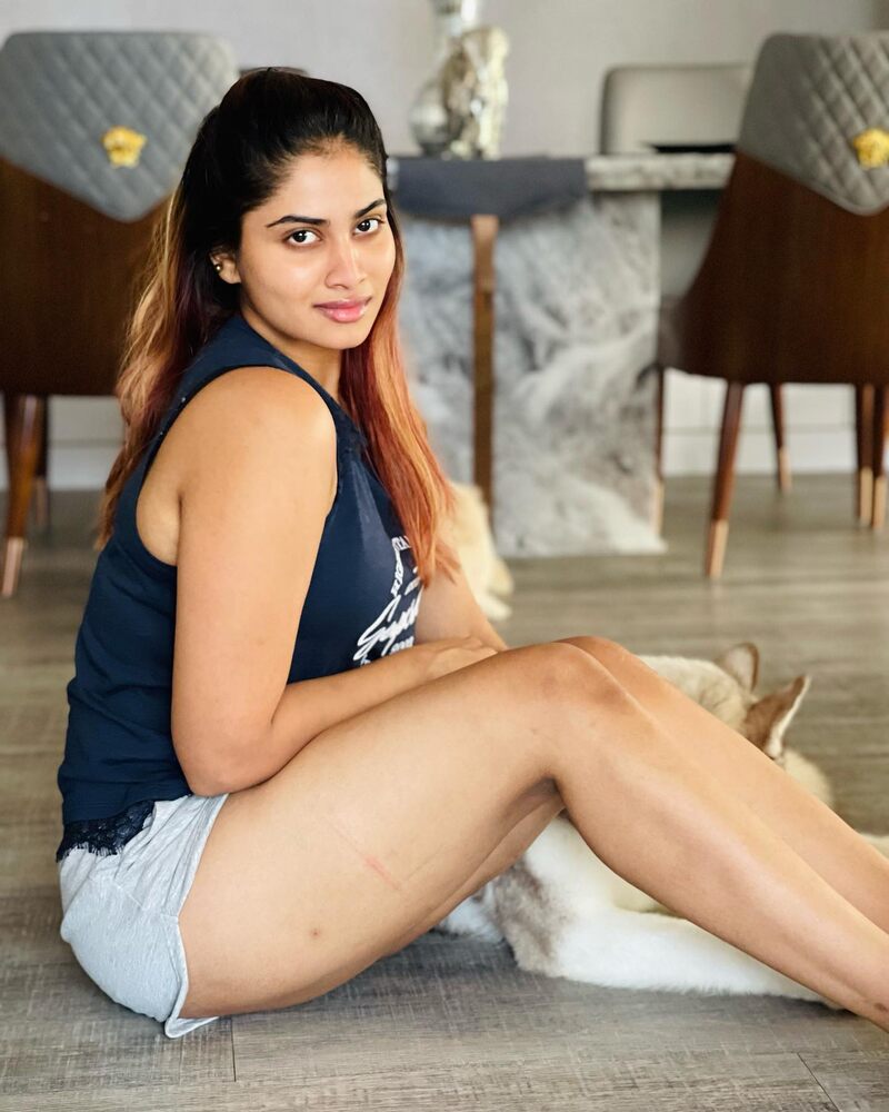 Shivani narayanan new dog hot video