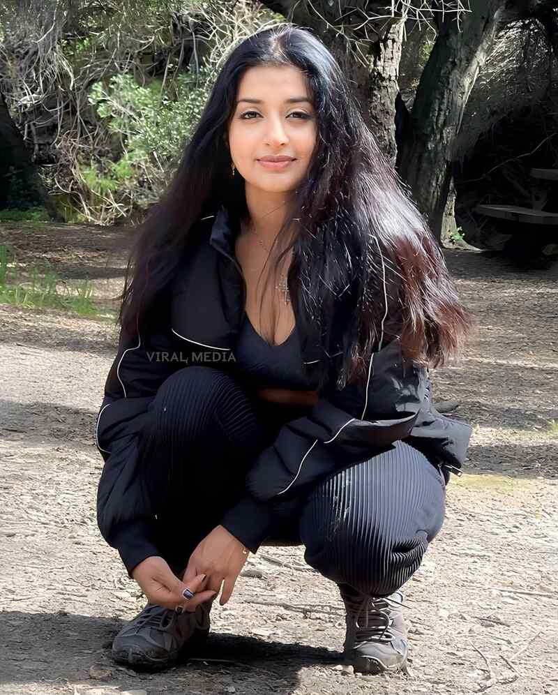 Meera jasmine new hot
