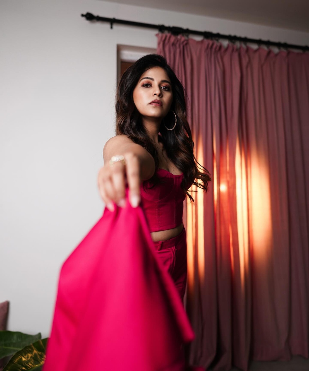 Anjali in red dress viral photo