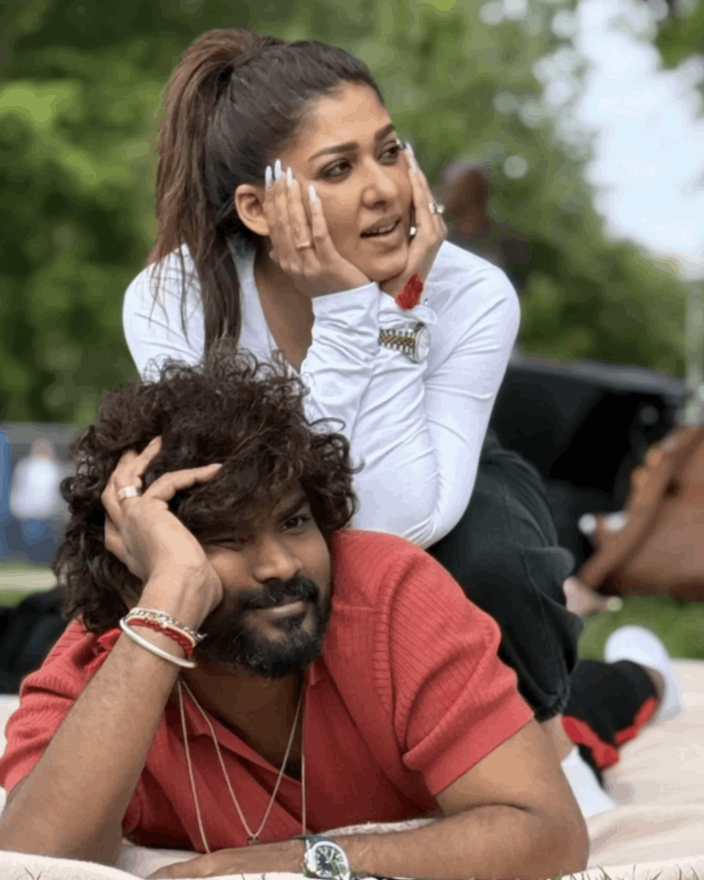 Nayanthara vijgnesh in public