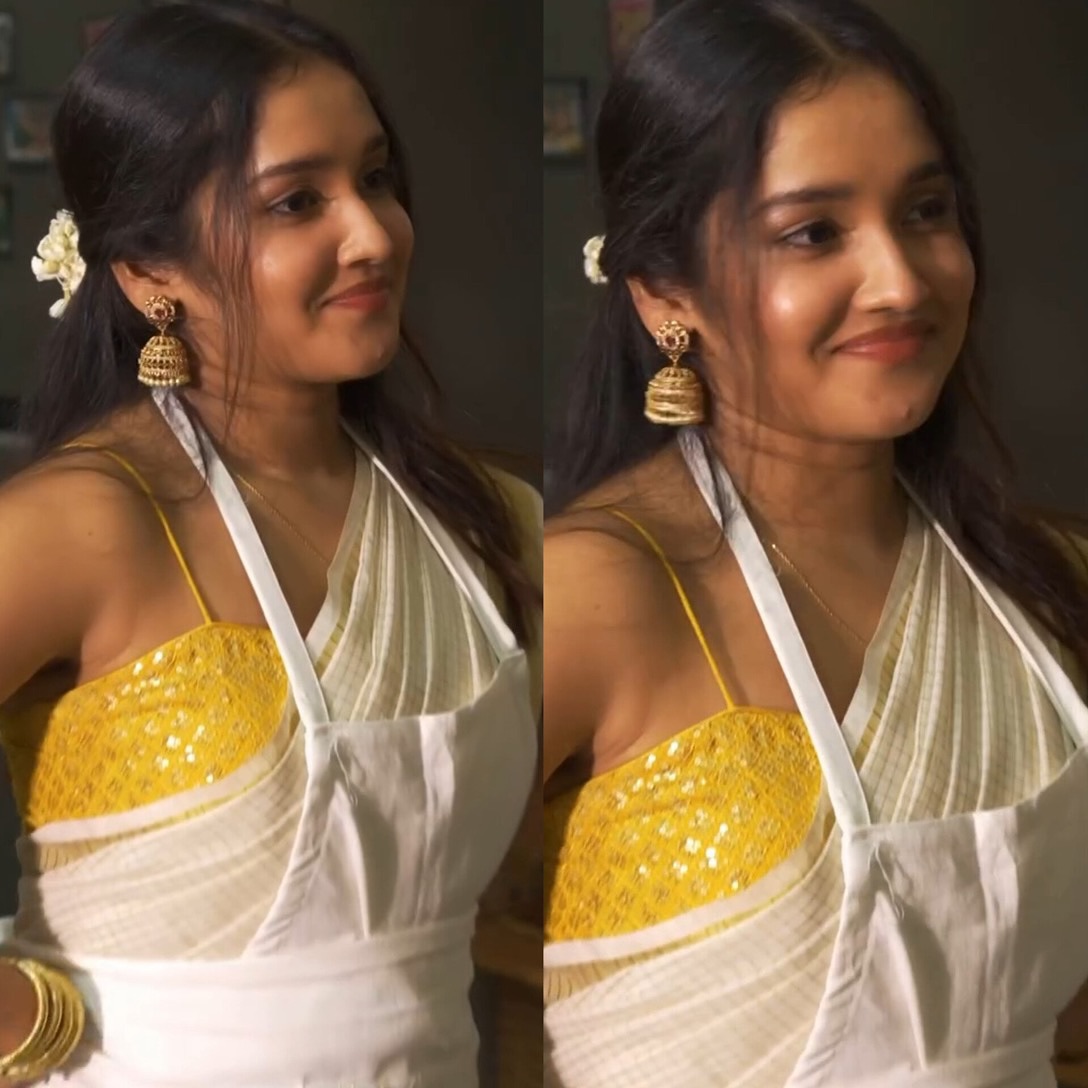 Anikha surendran in onam saree hot