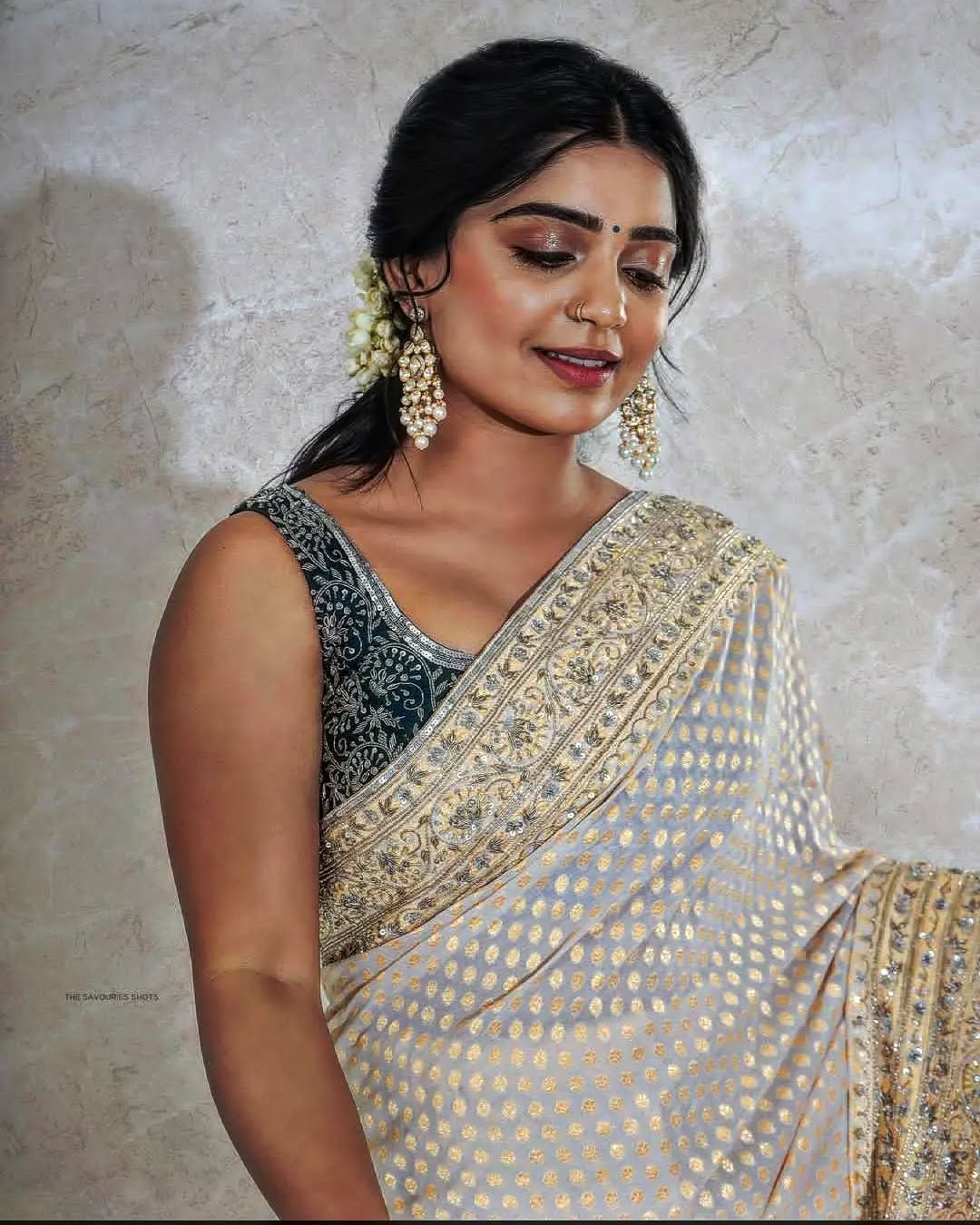 Gourig krishna in saree vedio viral