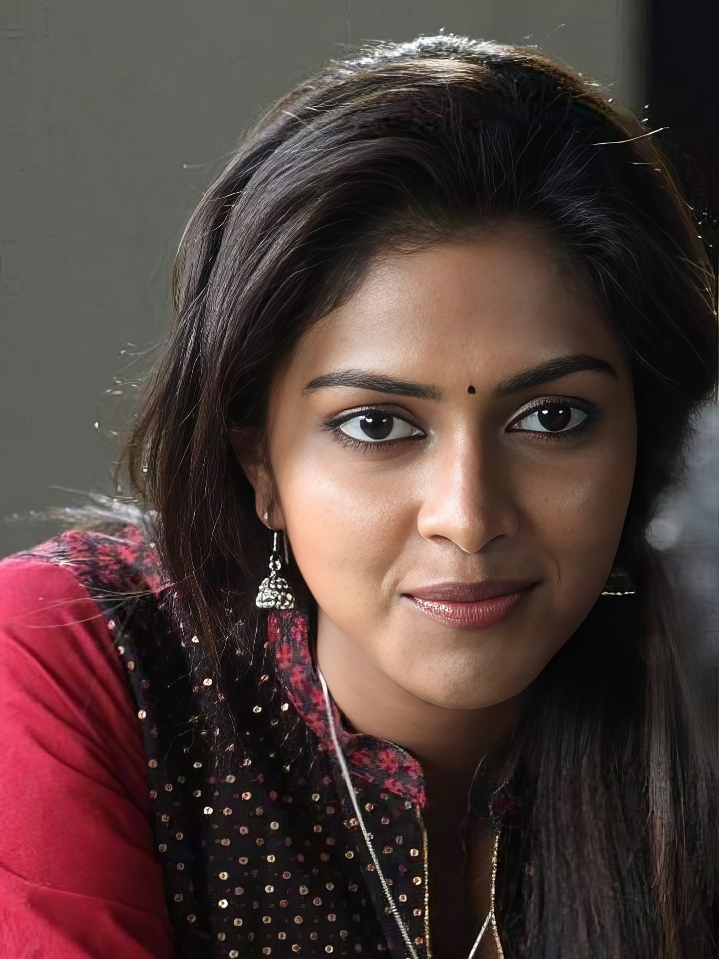 Amala paul new vedio removing dress