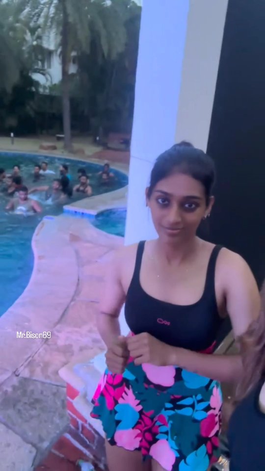 Niyathikadambi with her friends on pool video