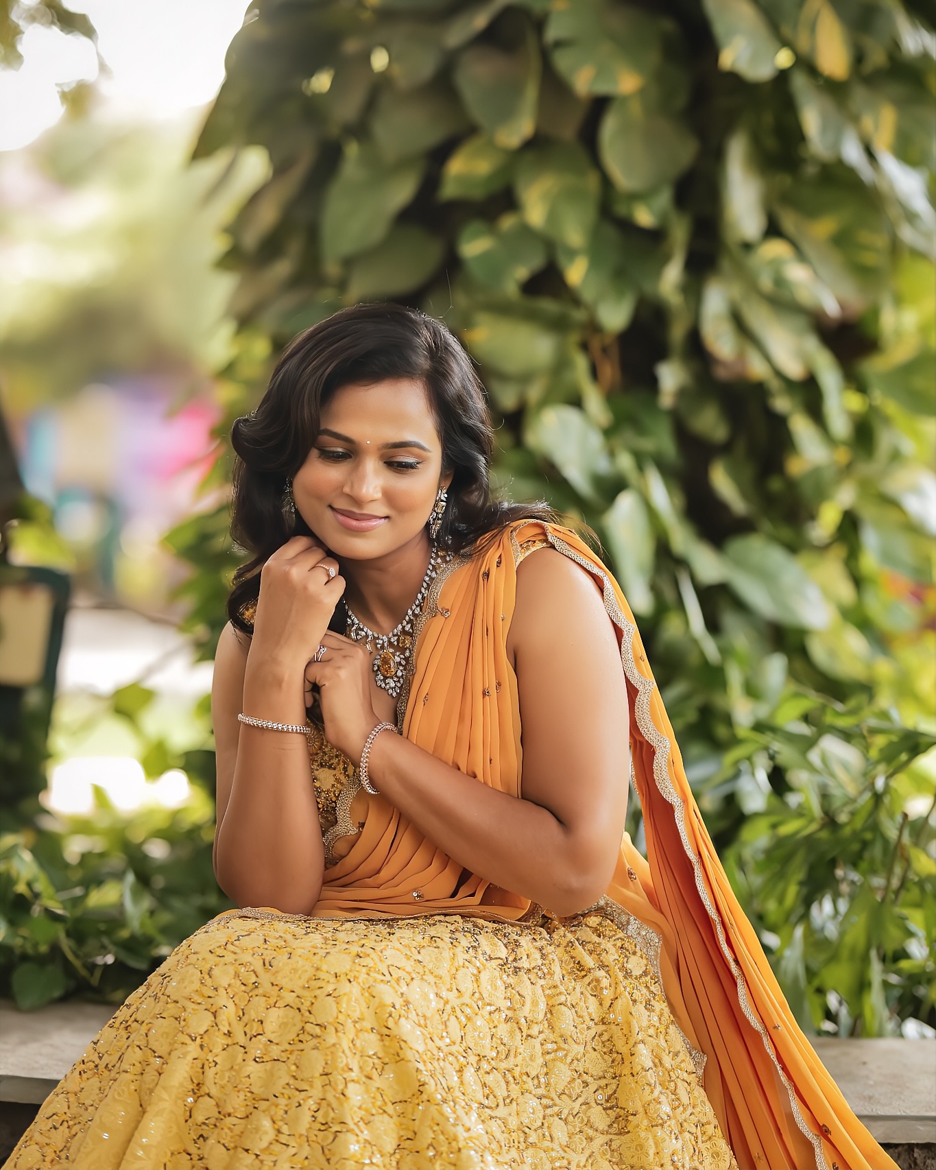 Ramya pandian in saree