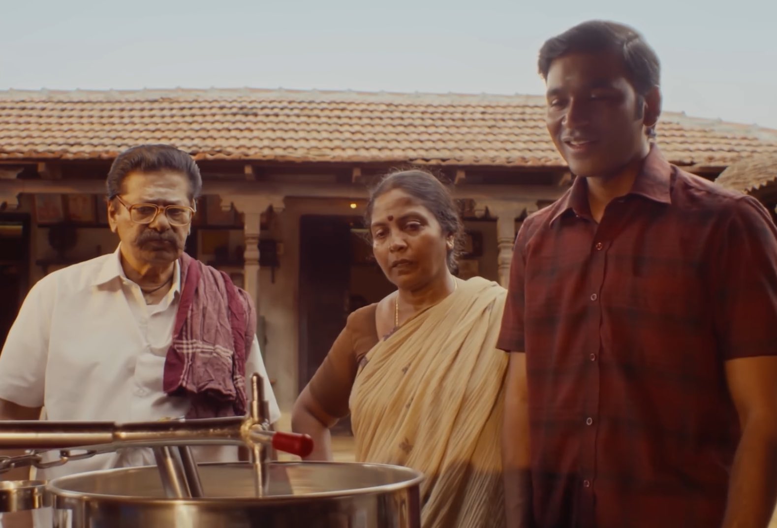 Idlekada movie review response